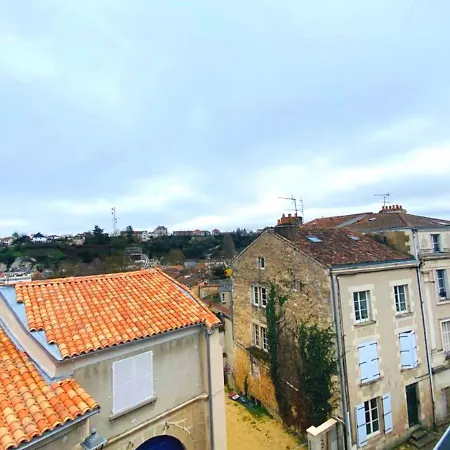 Apartamento Ideal-poitiers Centre-saint-michel-4pers Poitiers