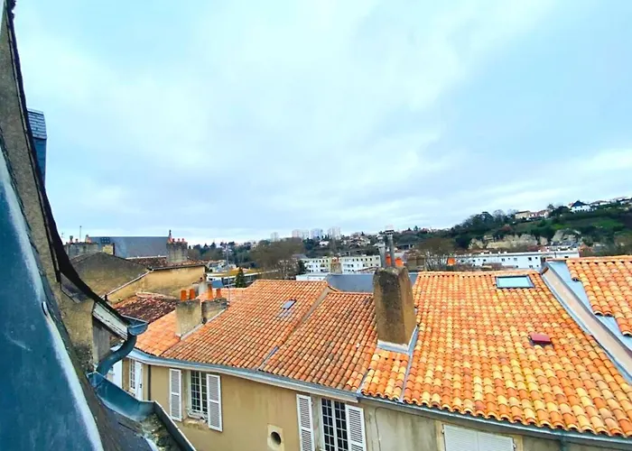 Apartment Ideal-poitiers Centre-saint-michel-4pers *